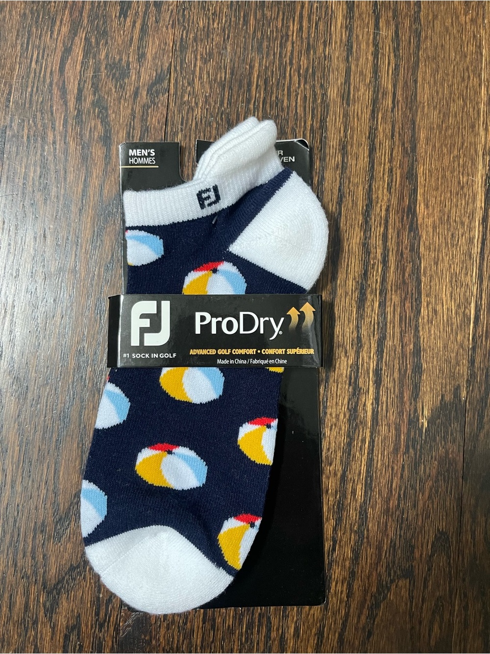 FJ ProDry Navy Beach Ball Socks. Men’s size 9-12